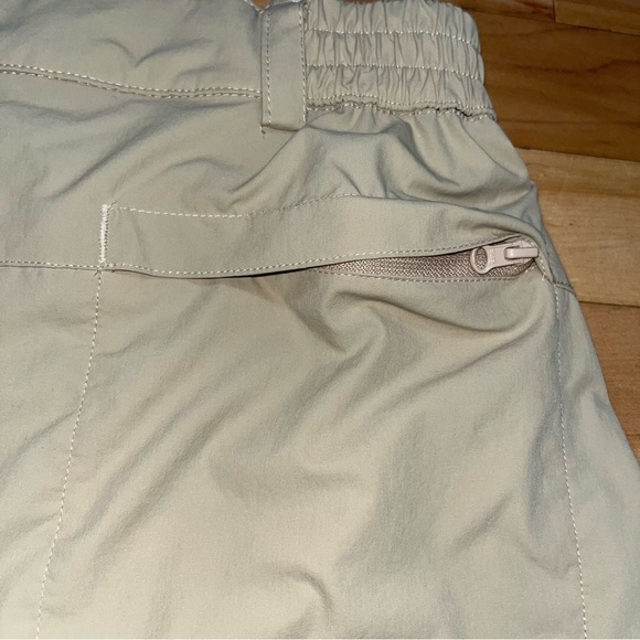 Capol Tan Skort Size Medium NWT - Picture 9 of 9